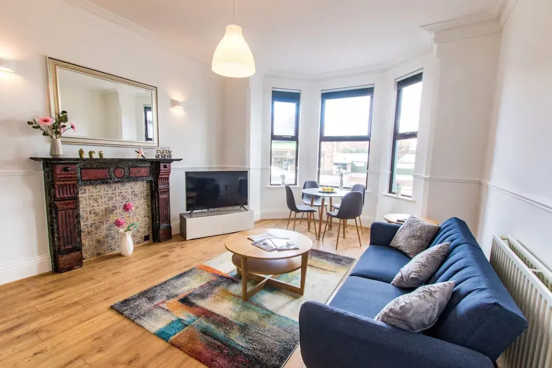 One-bedroom apartment lounge at River Rooms Nottingham